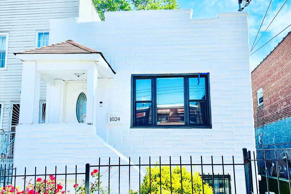 Exterior Paint Installation